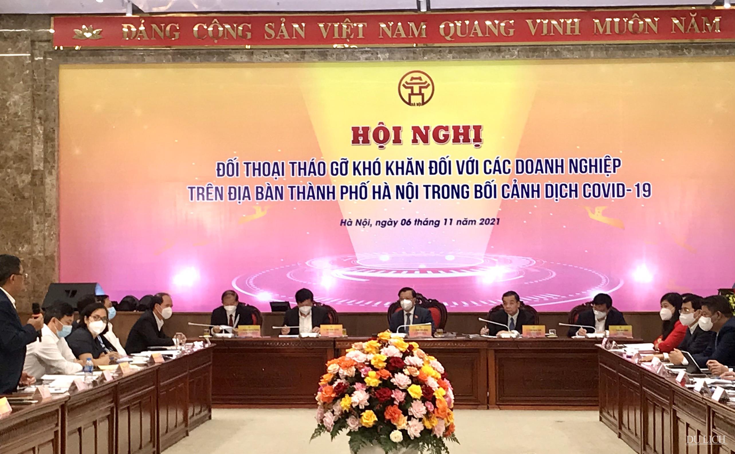 Hội nghị có sự tham dự của đông đảo đại diện bộ, ban, ngành, hiệp hội, doanh nghiệp trên địa bàn Hà Nội